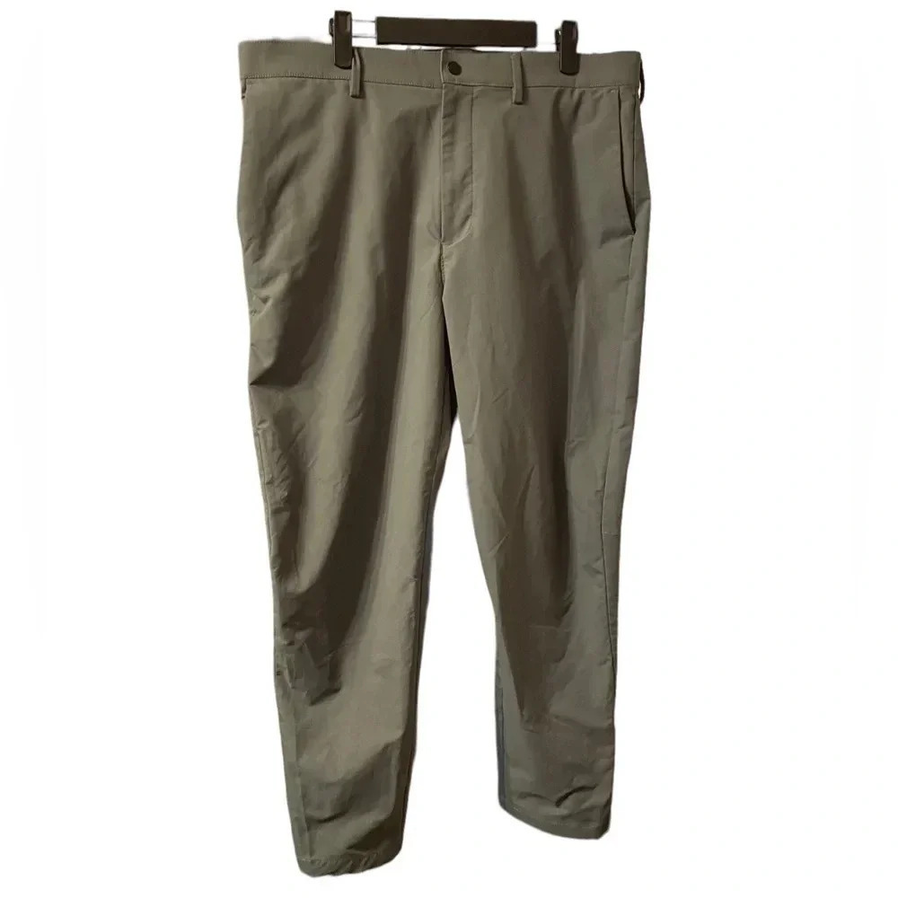 BANANA REPUBLIC MENS SLIM FIT CITY PANTS
